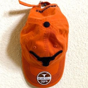 Longhorn hat Orange and black